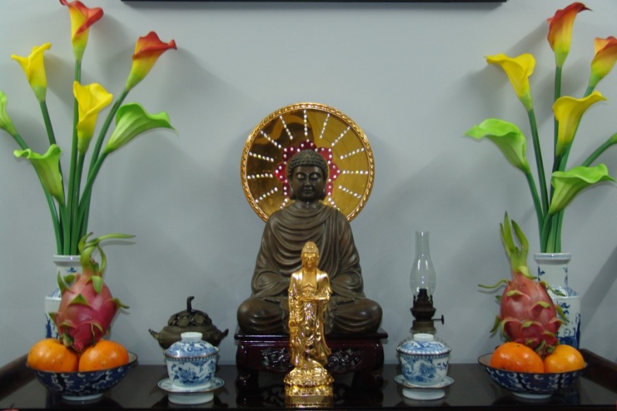 Tùy duyên thờ Phật | Giác Ngộ Online