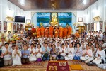 Đoàn chư Tăng, Phật tử thuộc Trung tâm thiền viện quốc tế Buddhamahametta (Thái Lan) thăm chùa Tam Bảo 