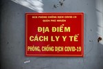 Chủ trương cách ly F1 và cả F0 không triệu chứng là một bước điều mới trong công tác phòng, chống Covid-19 (ảnh một điểm cách ly F1 tại nhà ở quận Phú Nhuận - Hoàng Độ)