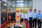 Phái đoàn lãnh đạo Thành ủy TP.HCM do ông Nguyễn Phước Lộc, Phó Bí thư làm Trưởng đoàn tại trụ sở tòa soạn Báo Giác Ngộ sáng 31-1 - Ảnh: Bảo Toàn/BGN