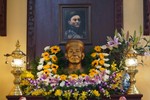 Di ảnh và tượng cư sĩ Chánh Trí - Mai Thọ Truyền tại chùa Phật Học Xá Lợi - TP.HCM