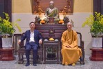 Đức Pháp chủ GHPGVN tiếp ông Trưởng ban Tôn giáo Chính phủ Vũ Hoài Bắc đến thăm và chúc Tết tại chùa Huê Nghiêm - TP.Thủ Đức - Ảnh: Quảng Đạo/BGN