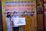 Ban Trị sự Phật giáo tỉnh Lạng Sơn trao quà đến bà con vùng dịch huyện Hữu Lũng và Chi Lăng 