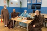 Chư tôn đưc Phật giáo quận 3 - TP.HCM được tiêm mũi 2 vắc-xin Covid-19