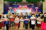 Chùa Liên Hoa cùng các nhóm thiện nguyện trao quà khuyến học cho học sinh 4 trường ở vùng cao Đắk Nông