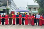 Cắt băng khánh thành cây cầu tại xã Châu Hòa, H.Giồng Trôm