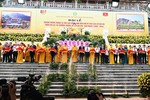Cắt băng khánh thành giai đoạn I chùa Long Hoa