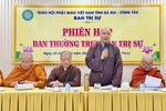 Thượng tọa Thích Thanh Phong chủ trì buổi họp của Ban Thường trực