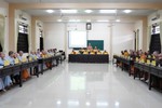 Chư tôn đức Tăng Ni tham dự họp