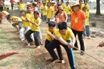 Nhiều trò chơi rèn luyên thể chất cho thanh thiếu niên tại khóa tu