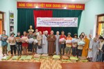 Các tổ chức, tự viện thăm và trao quà đến đồng bào vùng bão lũ miền Trung, Tây Nguyên