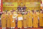 Hòa thượng Thích Thiện Pháp tặng Bằng tuyên dương công đức đến tập thể Ban Pháp chế T.Ư 