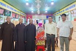 Đoàn Sở Dân tộc và Tôn giáo TP.HCM thăm, chúc mừng Phật đản Phật lịch 2569 tại chùa Pháp Thành, H.Củ Chi, TP.HCM