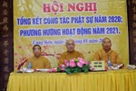 Chư tôn đức Tăng chủ tọa hội nghị