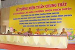 Chư tôn Giáo phẩm Chứng minh lễ trai tăng cúng dường