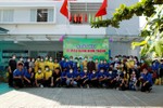 Nhóm sinh viên thiện nguyện Pháp Vân trong ngày hội "Vì màu xanh Bình Thạnh"
