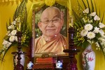 Di ảnh cố Hòa thượng Thích Minh Bá
