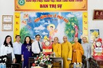 Đoàn lãnh đạo Tỉnh ủy - HĐND - UBND - Ủy ban MTTQVN tỉnh Ninh Thuận chúc mừng Phật đản tại Văn phòng Ban Trị sự - chùa Sùng Ân
