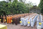 Tăng Ni phát tâm thọ giới tham dự khảo hạch tại Trường Trung cấp Phật học TP.Huế