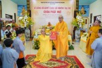 Thượng tọa Trưởng ban Trị sự GHPGVN tỉnh Tiền Giang trao quyết định bổ nhiệm trụ trì chùa Phật Huệ (TP.Gò Công) đến Đại đức Thích Minh Lộc