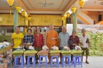 Hơn 1.000 phần quà được tịnh xá Lộc Uyển trao tặng đến bà con có hoàn cảnh khó khăn trên địa bàn