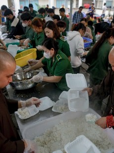 Trong tai ương, Phật giáo góp phần chuyển hóa khổ đau