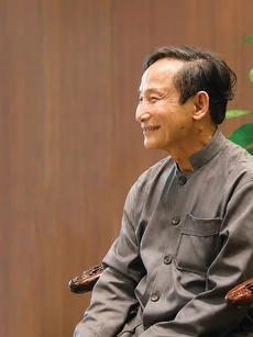 Giáo sư Lê Mạnh Thát nói về Đại tạng kinh Việt Nam và tình hình nghiên cứu Phật học tại nước ta