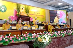 Chư tôn đức Ban Thường trực Hội đồng Trị sự GHPGVN trong phiên khai mạc vào sáng nay tại thiền viện Quảng Đức, TP.HCM - Ảnh: Bảo Toàn/BGN