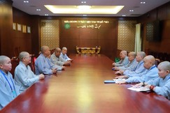 Phân ban Ni giới TP.HCM có buổi họp nhằm triển khai các hoạt động Phật sự - Ảnh: Trung Thắng