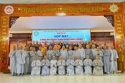 Lưu niệm buổi họp mặt của Tăng Ni H.Bình Chánh