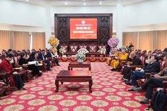 Hội nghị tổng kết công tác thí điểm đào tạo tiến sĩ Phật học tại hội trường Trúc Lâm - Học viện Phật giáo VN tại Hà Nội, ngày 18-12