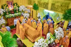 Lễ nhập kim quan Trưởng lão Hòa thượng Thích Như Tín tại chùa Hưng Long (P.Vườn Lài, TP.HCM) - Ảnh: Quảng Đạo/BGN