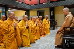 Trưởng lão Hòa thượng Thích Thiện Nhơn tác bạch khánh tuế Đức Pháp chủ GHPGVN - Ảnh: Nguyện Truyền/BGN