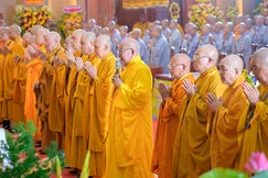 Ngày đầu tiên Đại hội đại biểu Phật giáo tỉnh Đồng Tháp lần thứ I, nhiệm kỳ 2026-2031 diễn ra tại hội trường Bông Sen (P.Cao lãnh) - Ảnh: Tâm Quý/BGN