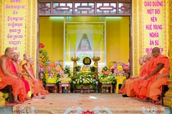 Lễ tưởng niệm Trưởng lão Hòa thượng Danh Nhưỡng - Phó Pháp chủ kiêm Giám luật Hội đồng Chứng minh tại chùa Láng Cát (P.Rạch Giá, tỉnh An Giang)