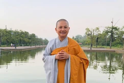 Ni sư Thích nữ Như Minh