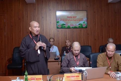 Thượng tọa Thích Phước Nguyên chủ trì buổi làm việc với đại diện Ban Trị sự Phật giáo tỉnh Lâm Đồng - Ảnh: Bảo Toàn/BGN