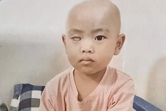 Mở rộng lòng từ: Nhà nghèo, con bị ung thư