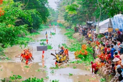 Giải đua ghe ngo mini chào mừng Tết cổ truyền Chôl Chnăm Thmây năm 2026