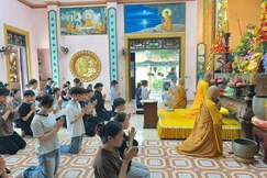 Khóa lễ cầu nguyện tại chùa Phổ Thiện 