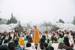 Ni sư Thích nữ Huệ Dâng chia sẻ đầy xúc động về hành trình 15 năm gieo mầm thiện lành cho thế hệ trẻ