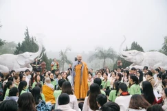 Ni sư Thích nữ Huệ Dâng chia sẻ đầy xúc động về hành trình 15 năm gieo mầm thiện lành cho thế hệ trẻ