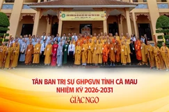Thượng tọa Thích Giác Nghi được suy cử Trưởng ban Trị sự GHPGVN tỉnh Cà Mau nhiệm kỳ 2026-2031 và các thành viên tân Ban Trị sự chính thức ra mắt đại hội, sáng nay, 20-6-2026 - Ảnh; Tĩnh Toàn