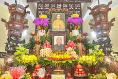 Di ảnh Hòa thượng Thích Thông Bửu tại tổ đình Quán Thế Âm