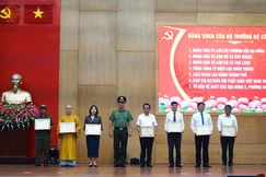 Bộ Công an tặng Bằng khen cho các tập thể có thành tích xuất sắc trong công tác xây dựng phong trào toàn dân bảo vệ an ninh Tổ quốc năm 2025