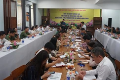 Quảng cảnh buổi họp