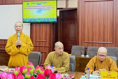 Thượng tọa Thích Nguyên Thành, Ủy viên Thường trực Hội đồng Trị sự, Trưởng ban Trị sự GHPGVN tỉnh Thái Nguyên phát biểu tại phiên họp