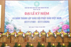 Chư tôn giáo phẩm chứng minh buổi lễ