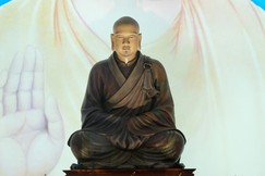 [Video] Đại lễ tưởng niệm Đức vua - Phật hoàng Trần Nhân Tông tại TP.HCM