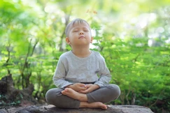 Một đứa trẻ đã được trau dồi đạo đức và trí tuệ từ bé. Khi trưởng thành, vào đời tuy vạn nẻo, lắm cám dỗ thử thách, nhưng cha mẹ sẽ an lòng bởi sự miễn nhiễm tốt trong người con mình